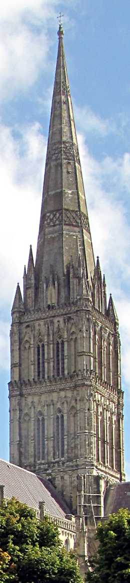 the stone spire of salisbury cathedral